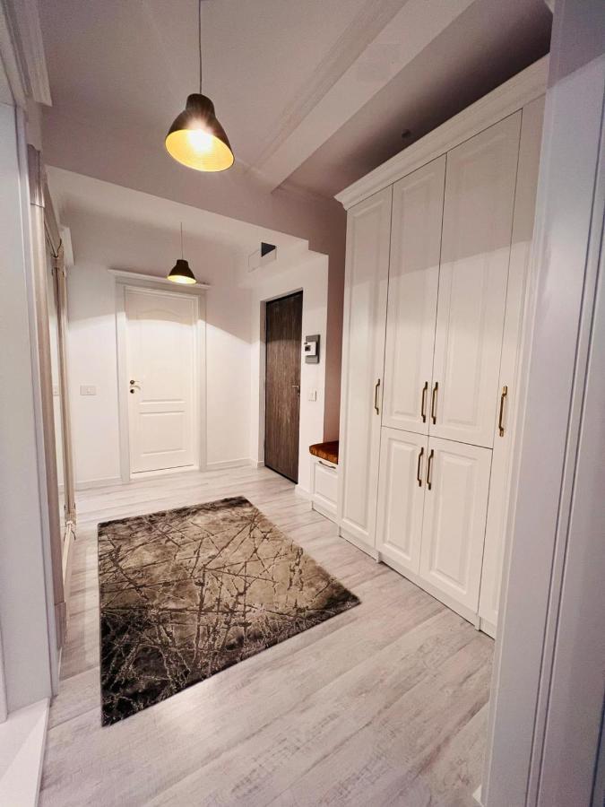 Apartament Larysse Oradea Exterior foto